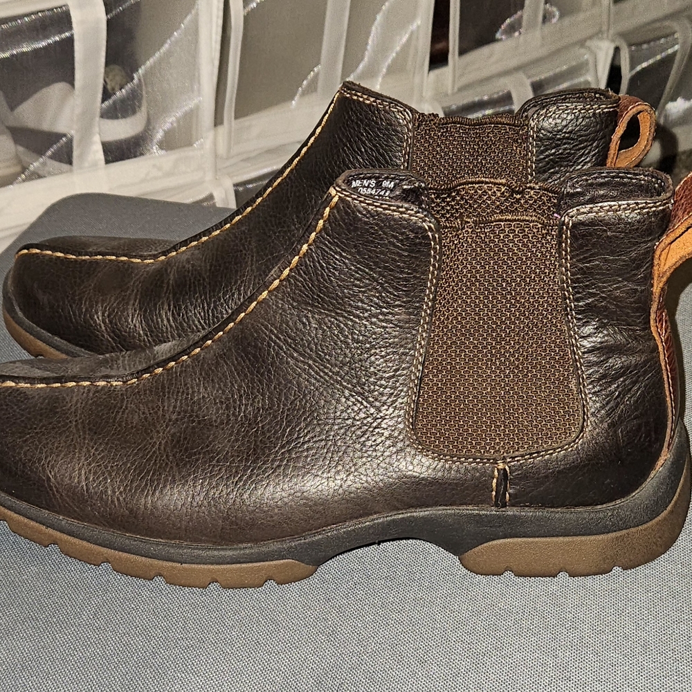 Men's Brown Leather Chelsea Boots